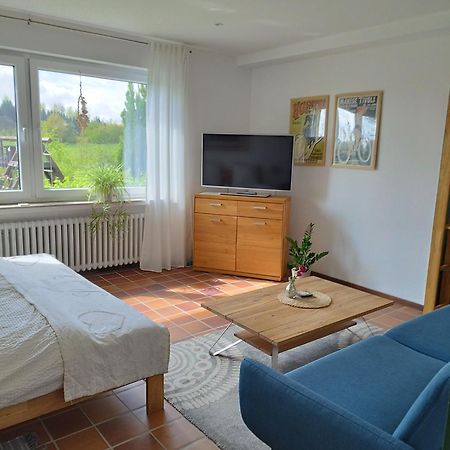 Moderne Ferienwohnung Mit Privatem Eingang - Rosa Kalletal 外观 照片
