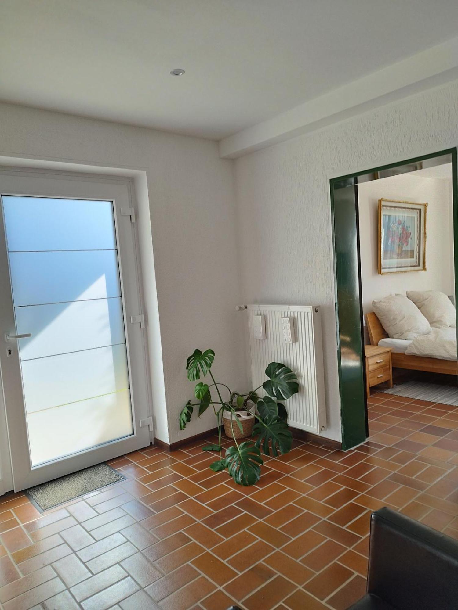 Moderne Ferienwohnung Mit Privatem Eingang - Rosa Kalletal 外观 照片